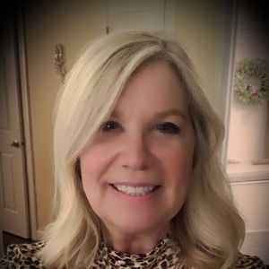 Meet your Posher, Denise